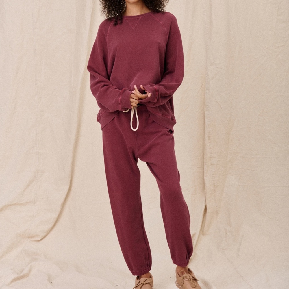 The Great sweatsuit in Rosehip